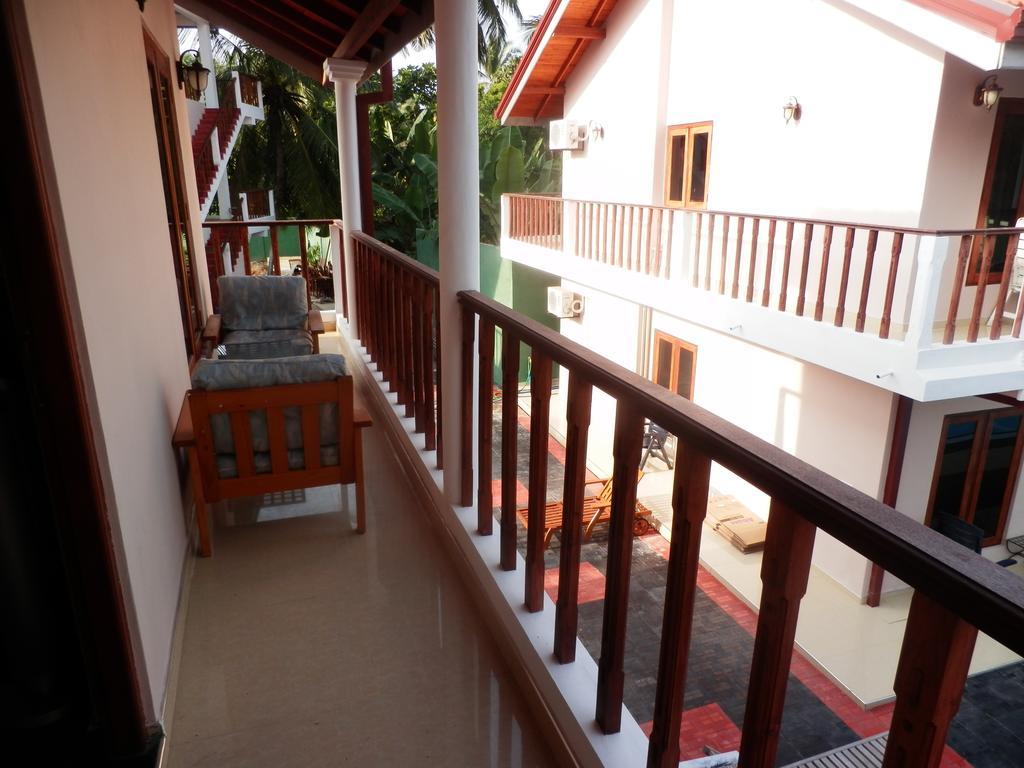 Ronny Cottage Νεγκόμπο Δωμάτιο φωτογραφία